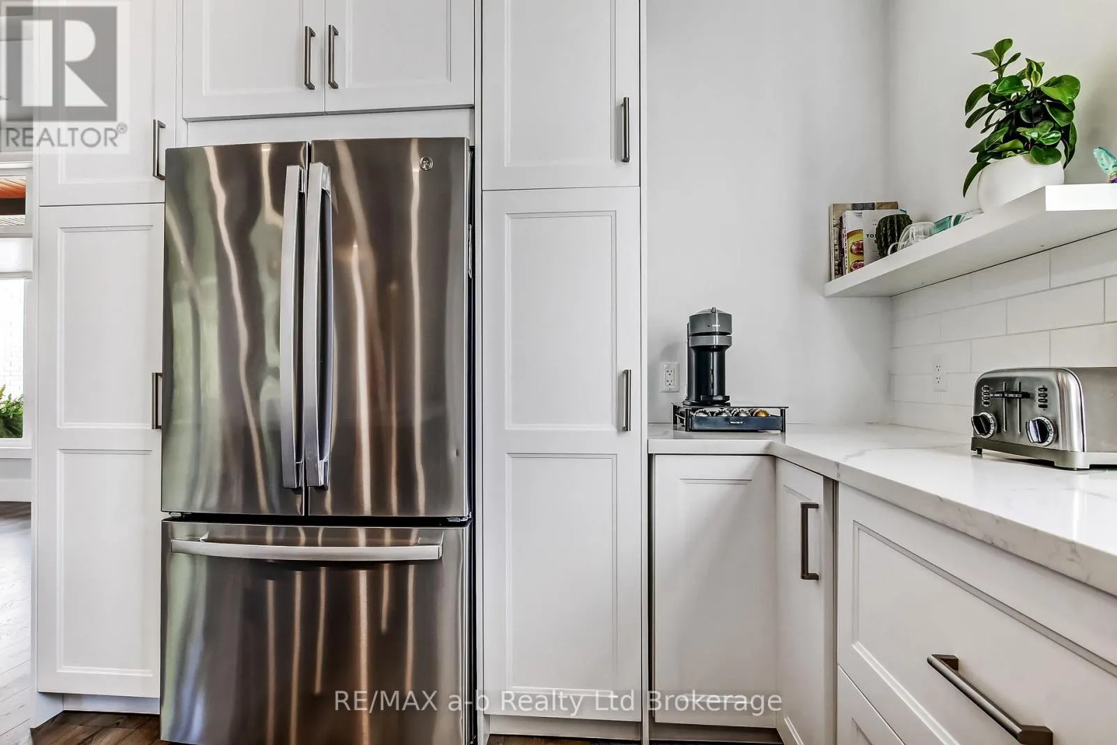 48 OTTERVIEW DRIVE