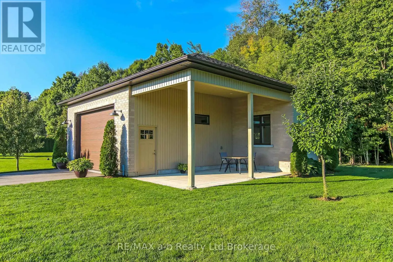 48 OTTERVIEW DRIVE