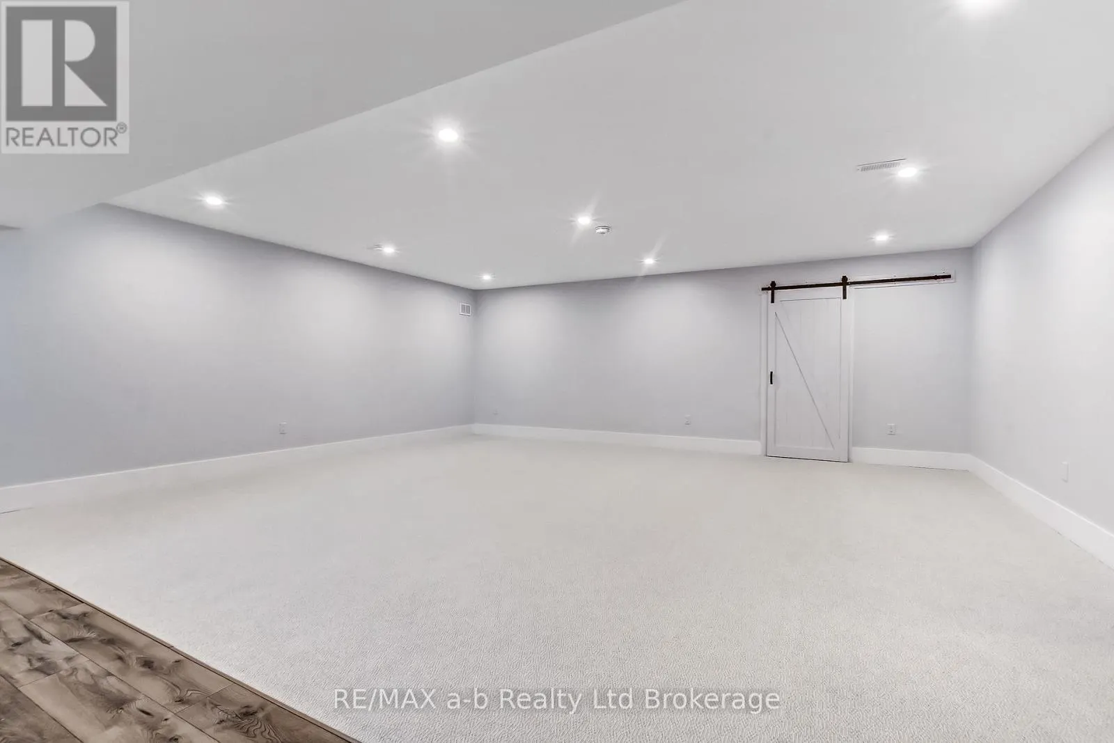 48 OTTERVIEW DRIVE