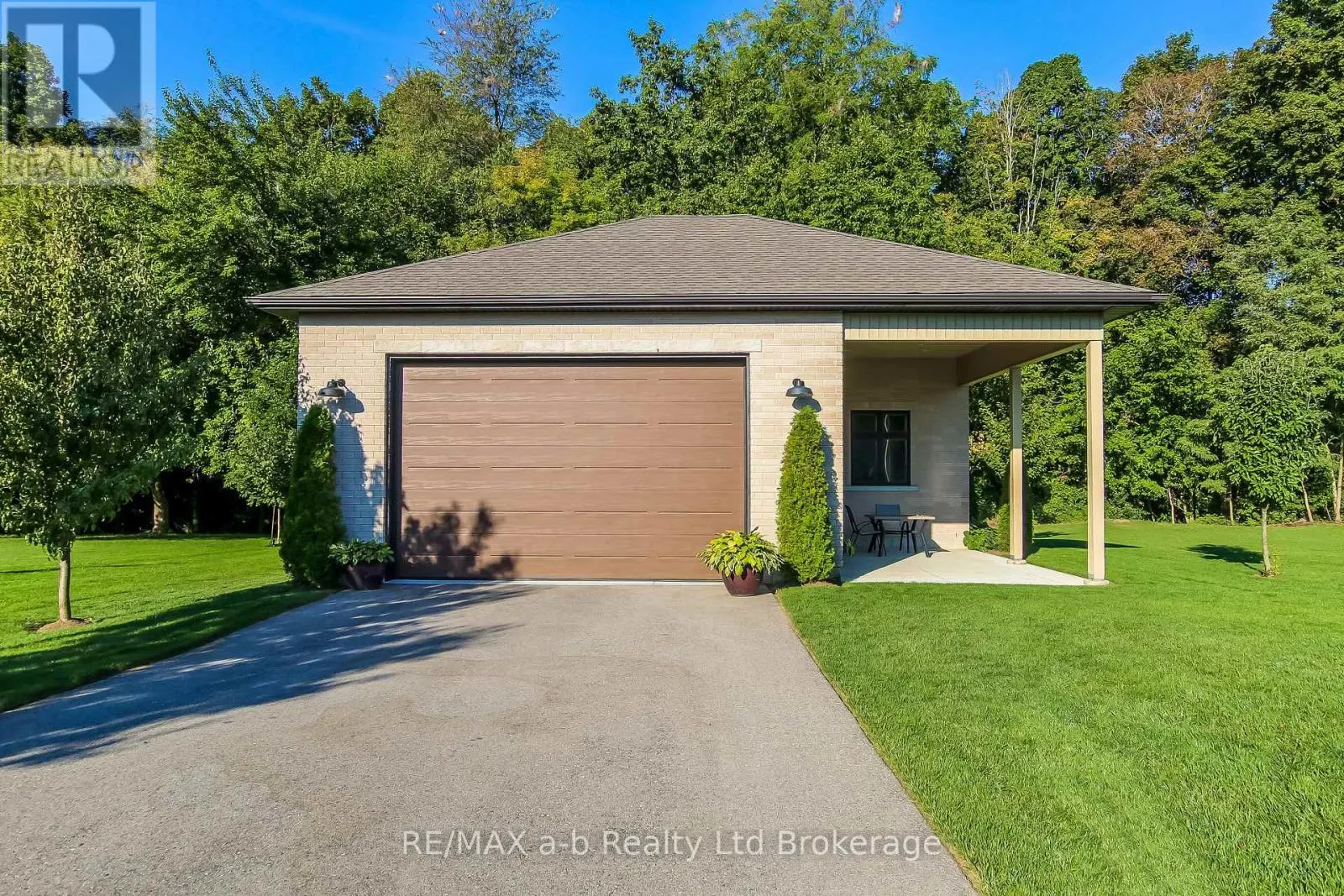 48 OTTERVIEW DRIVE