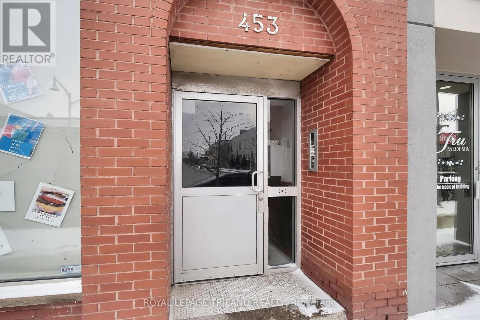 449 TALBOT STREET