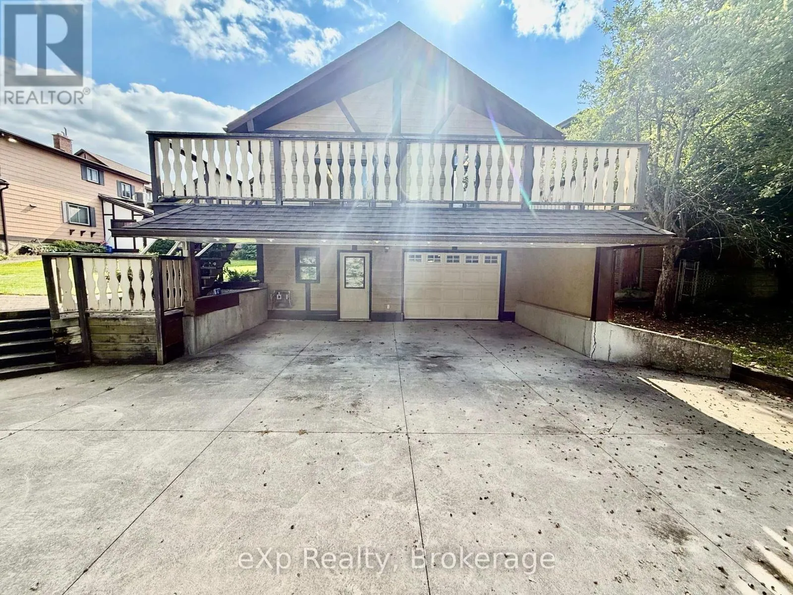 108 ELORA STREET