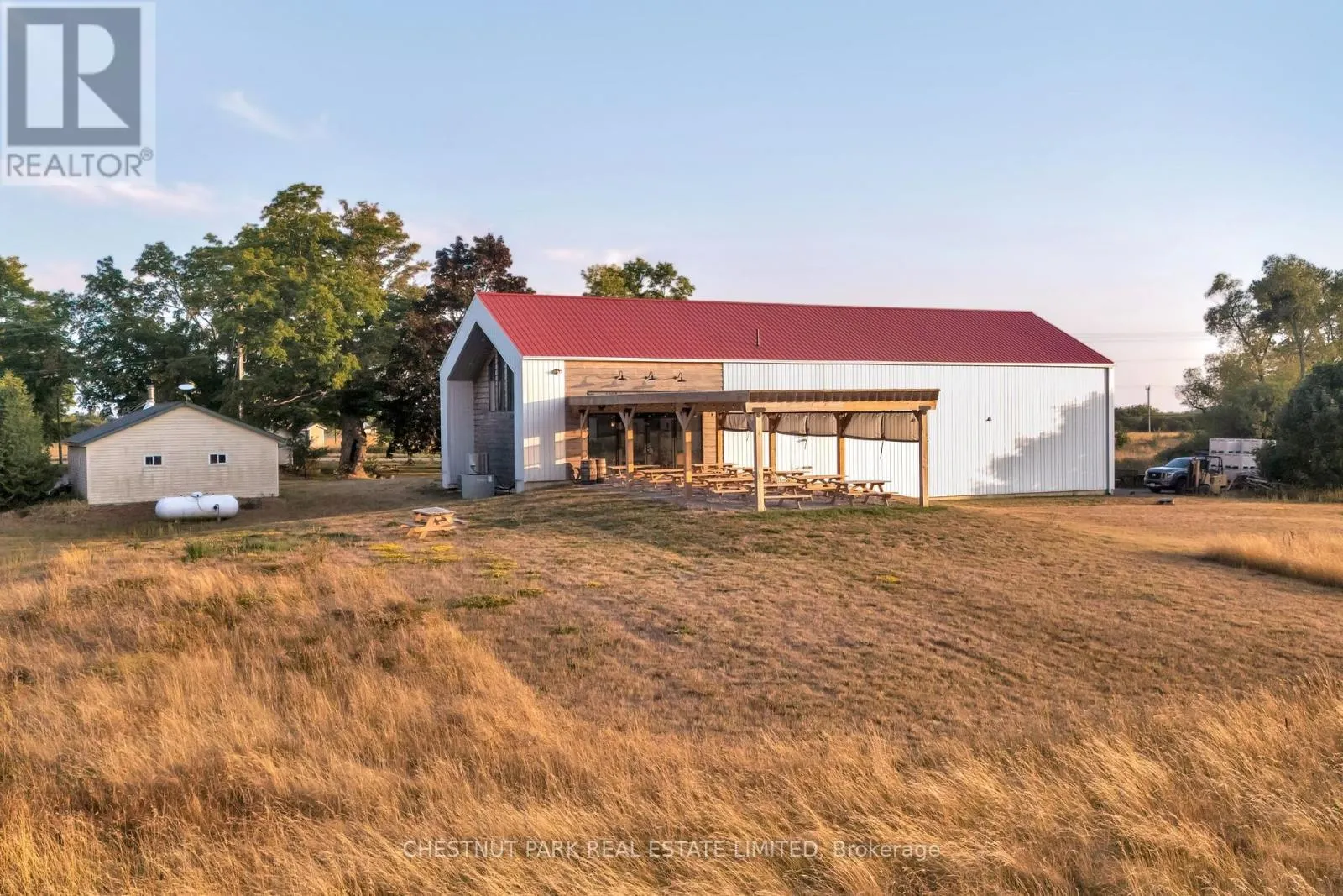 890 DANFORTH ROAD