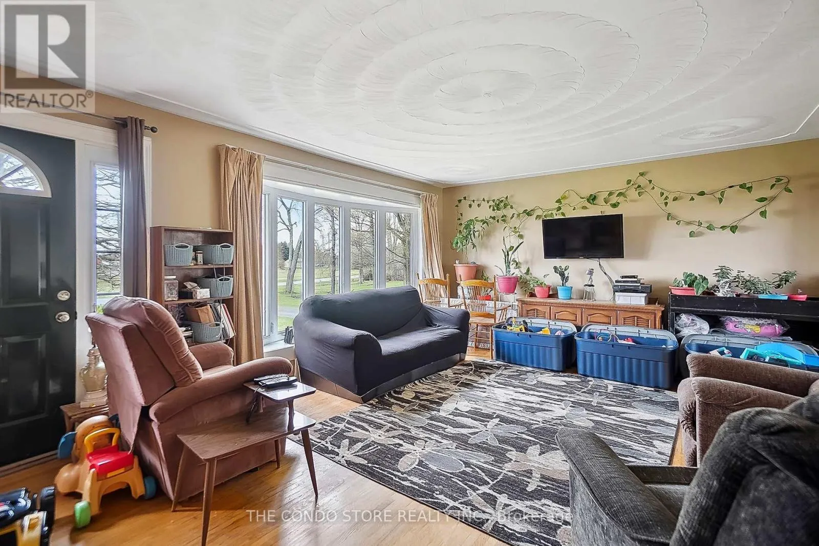 283 INMAN ROAD