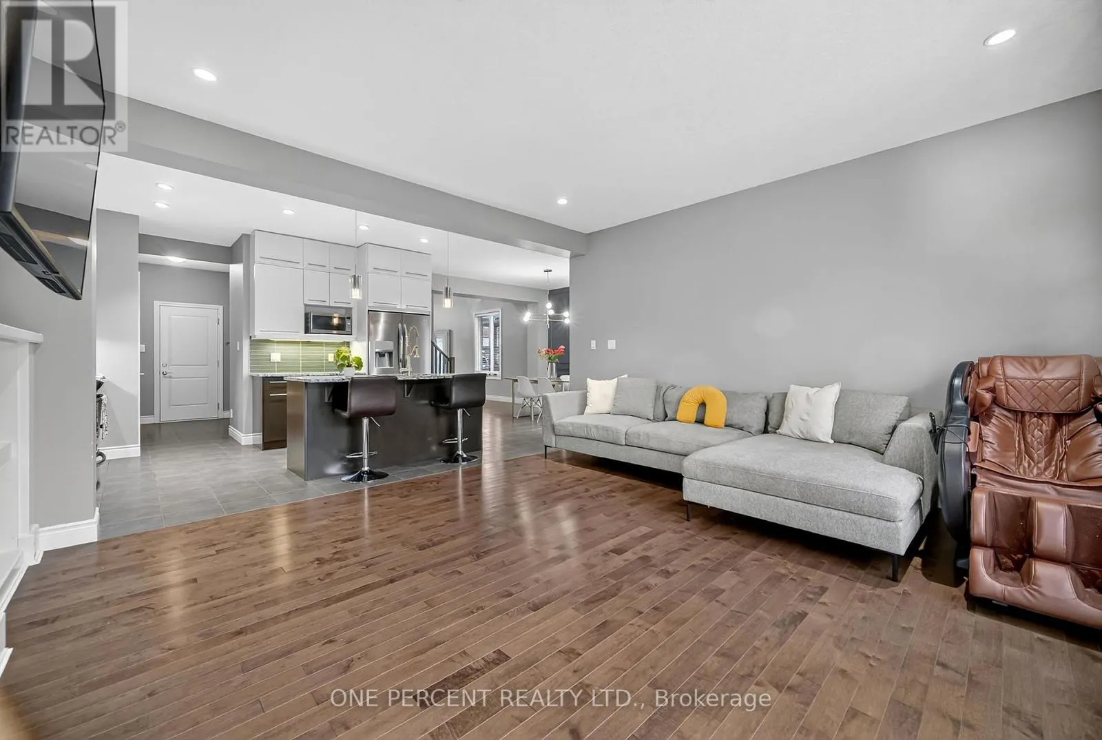 2649 BATEMAN TRAIL