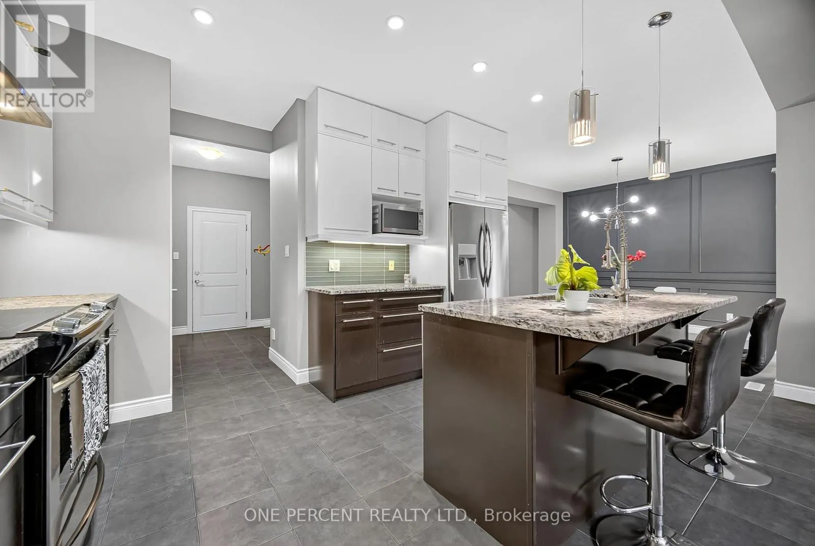 2649 BATEMAN TRAIL