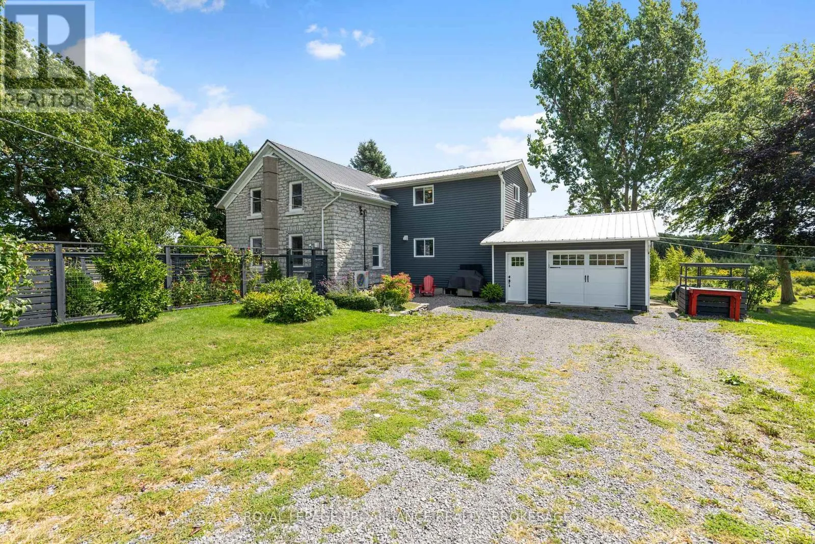 15 14TH LINE ROAD