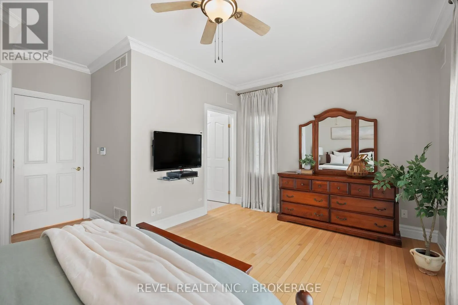 1116 TRAILHEAD PLACE