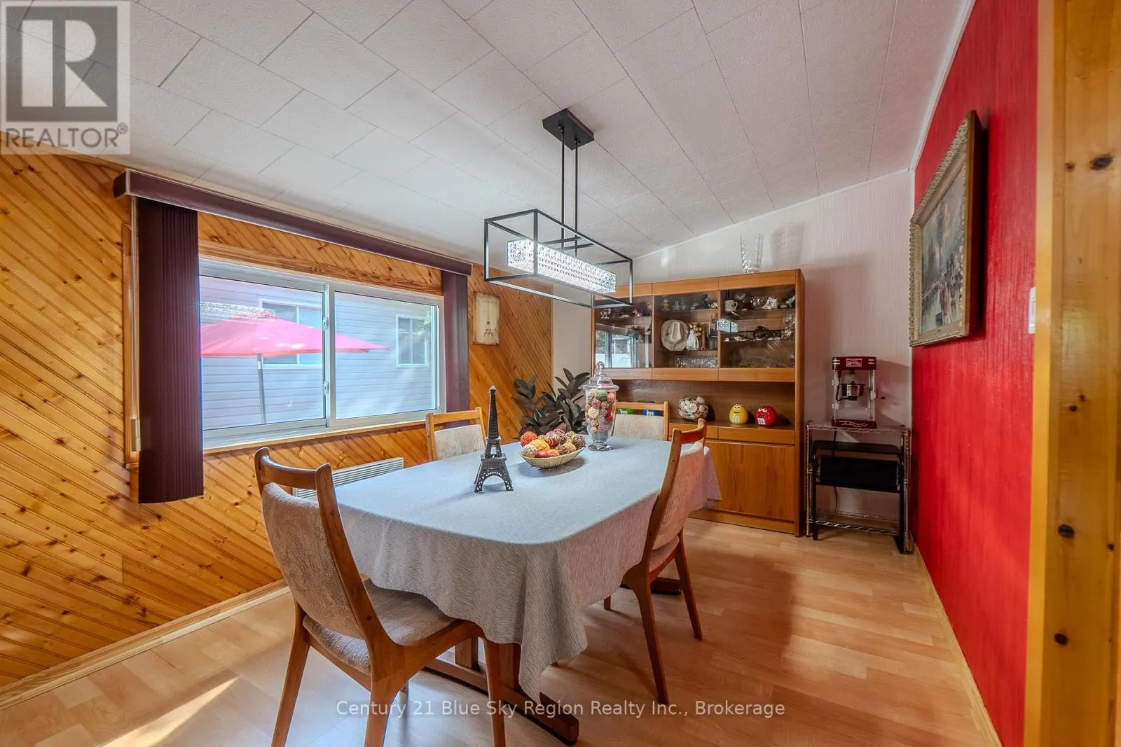 12 - 208 LITTLE DOWN LANE, #12