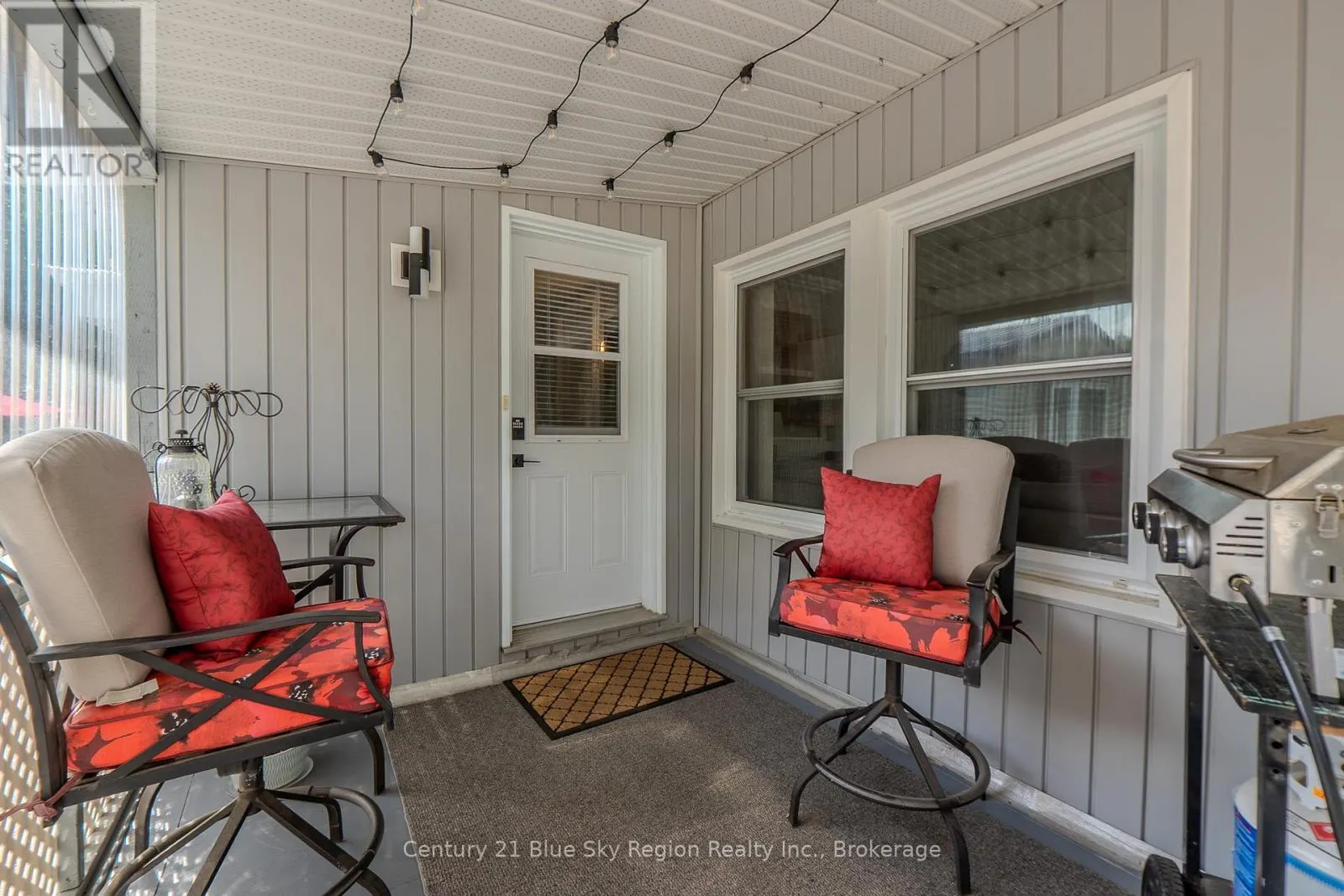 12 - 208 LITTLE DOWN LANE, #12