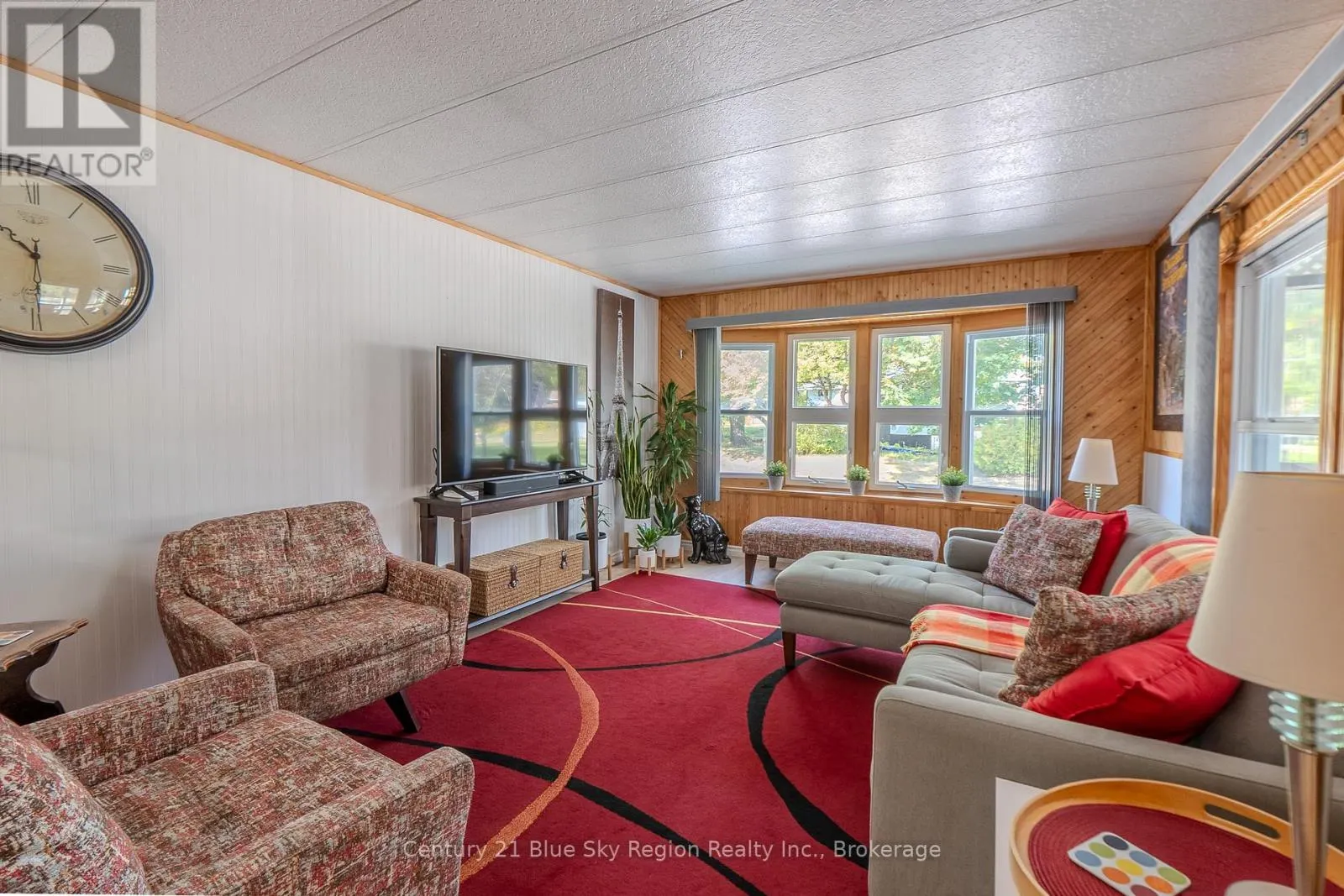12 - 208 LITTLE DOWN LANE, #12