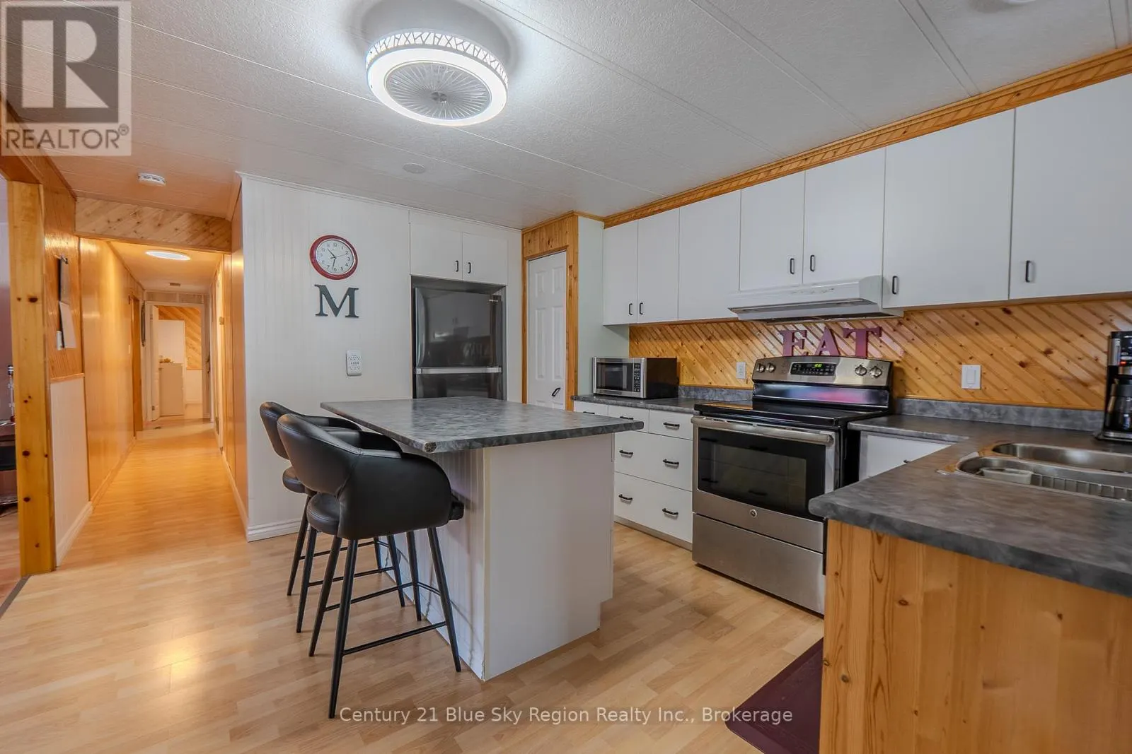12 - 208 LITTLE DOWN LANE, #12