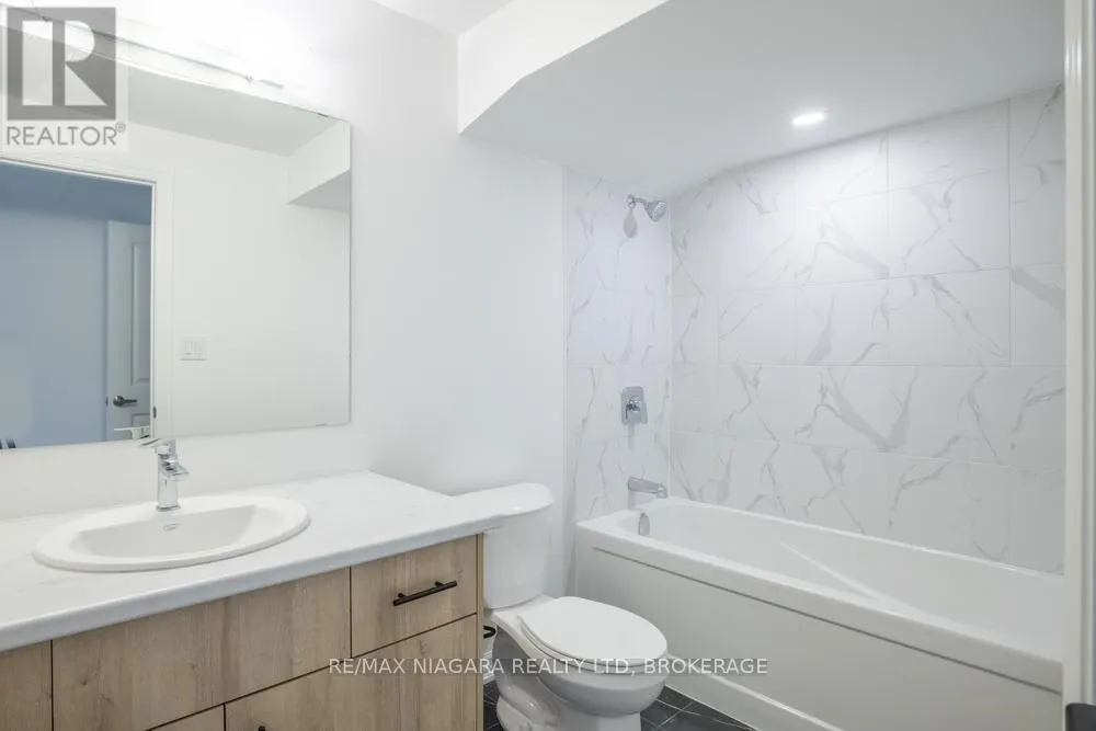 LOWER - 158 HILLCREST ROAD, #Lower
