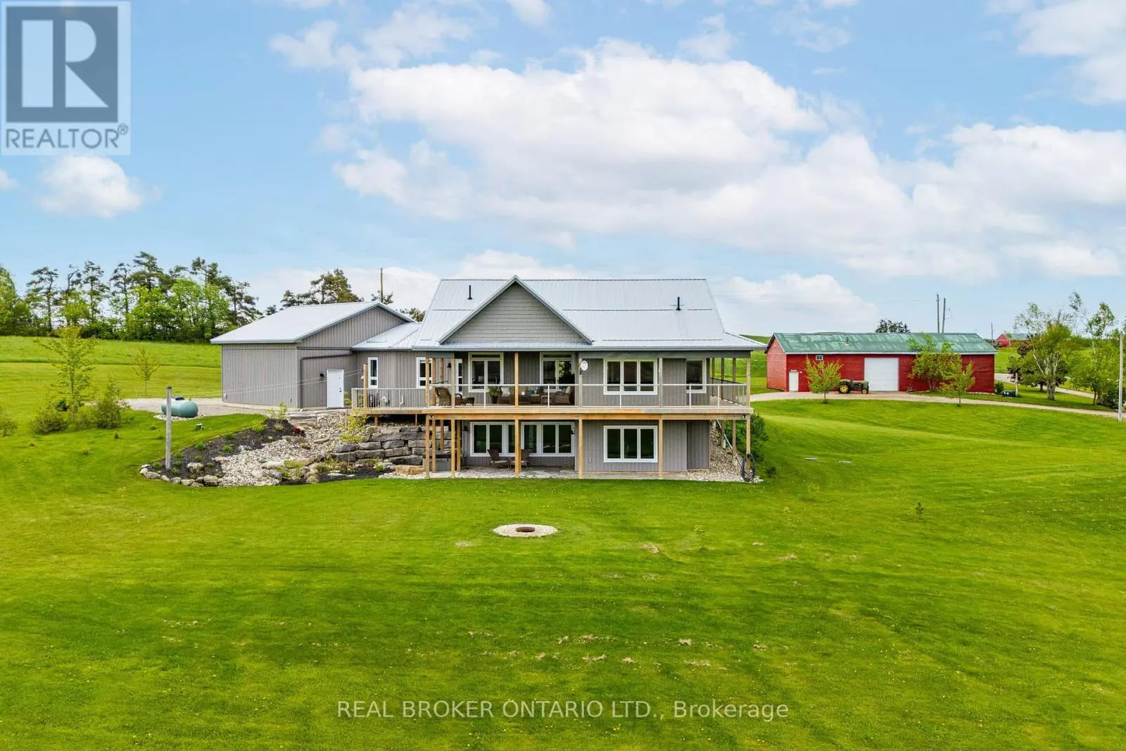 706249 COUNTY ROAD 21
