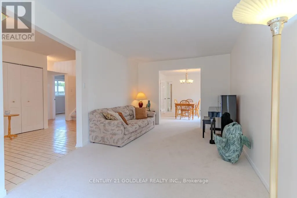 612 CHENIER WAY