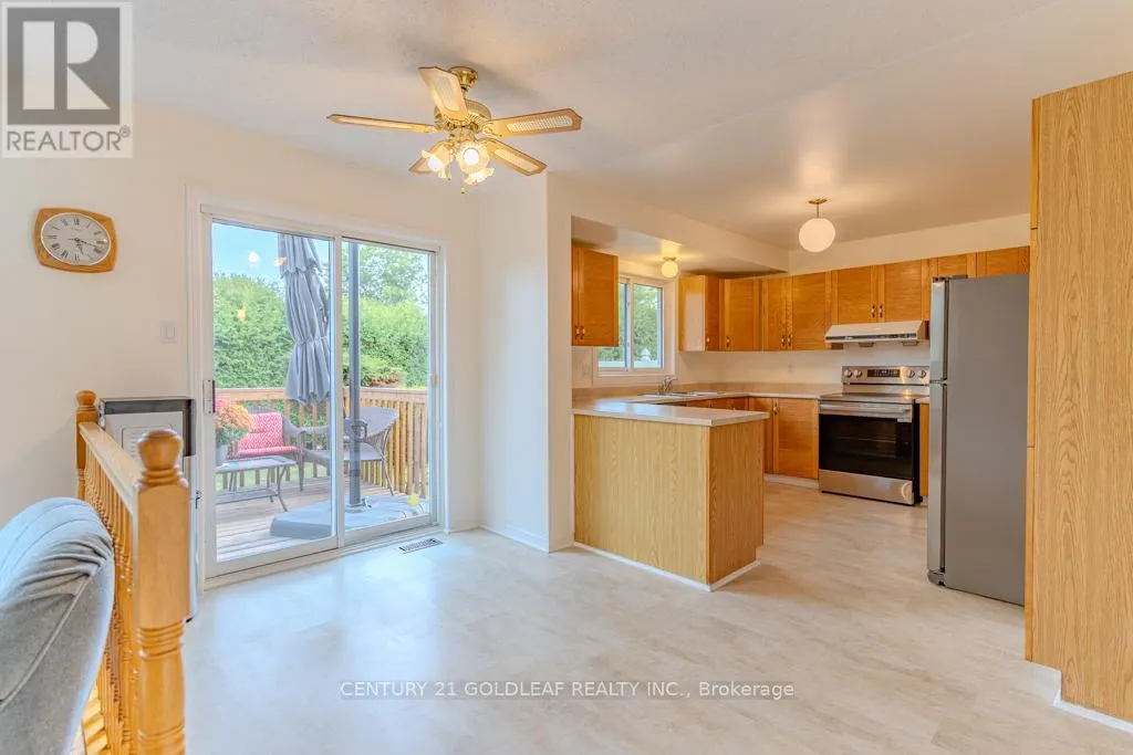 612 CHENIER WAY
