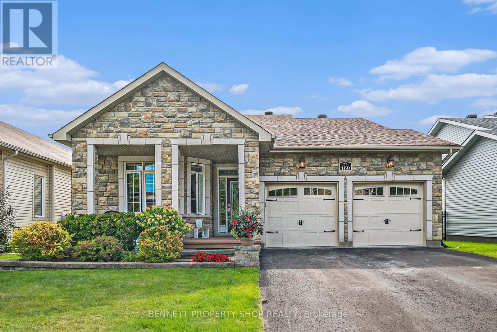 460 JASPER CRESCENT