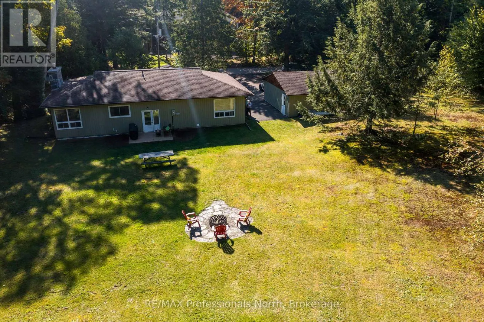 106 LADELL HEIGHTS CRESCENT