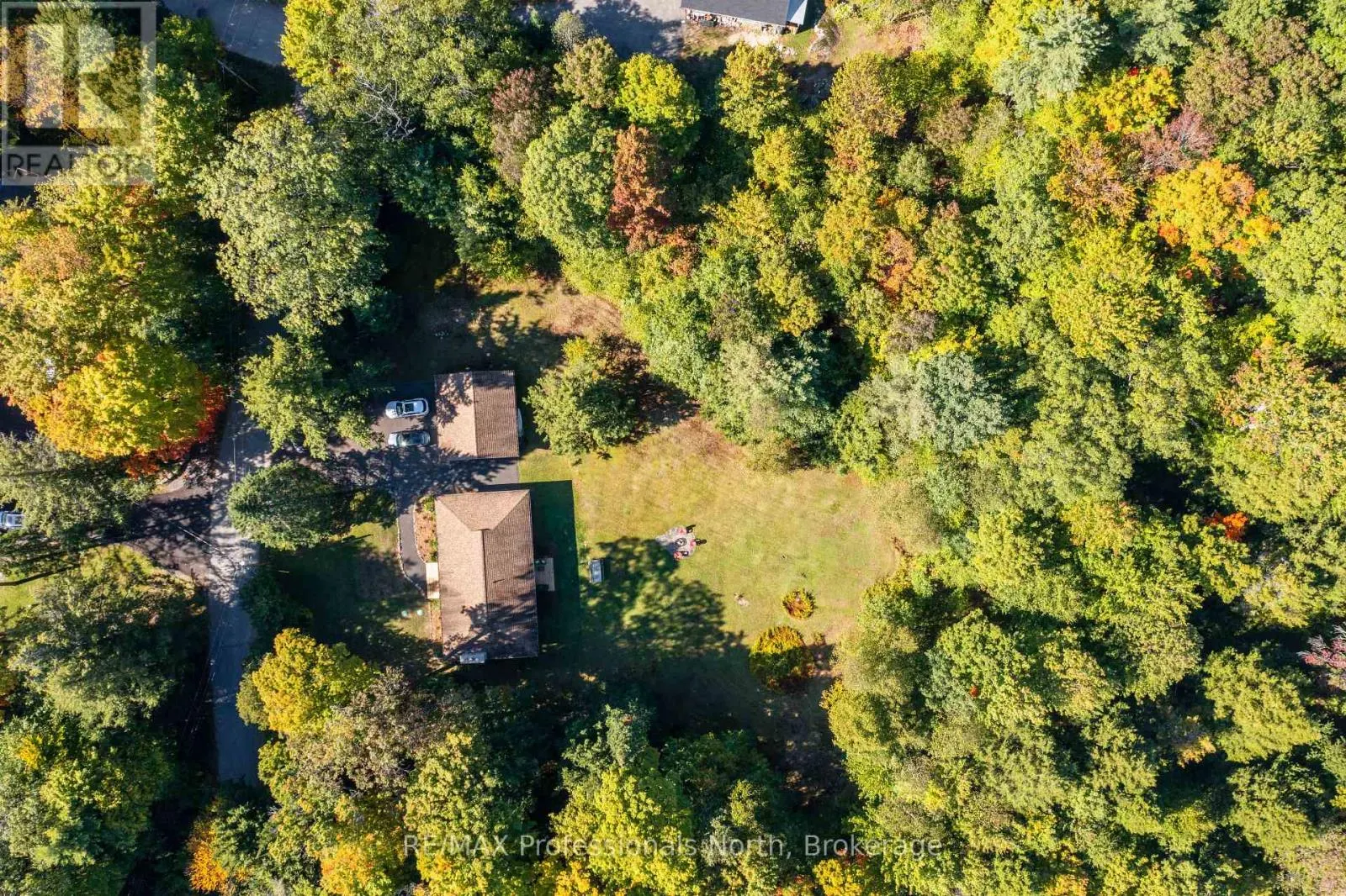 106 LADELL HEIGHTS CRESCENT