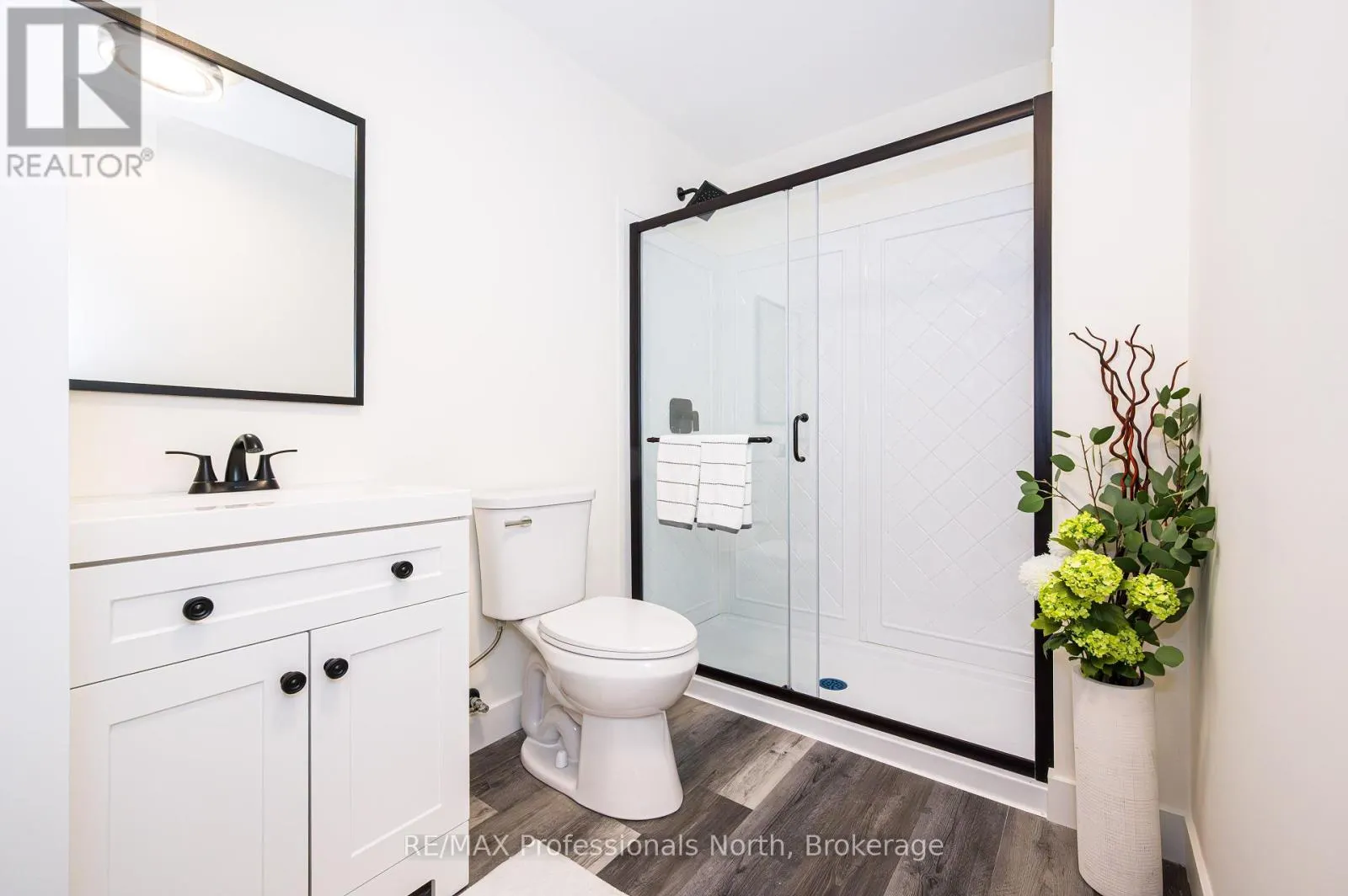 106 LADELL HEIGHTS CRESCENT