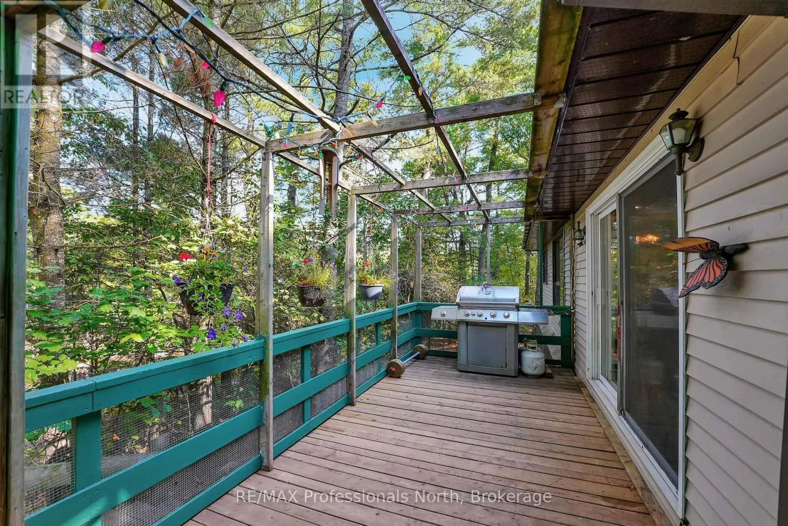 1021 MILLWOODS ROAD