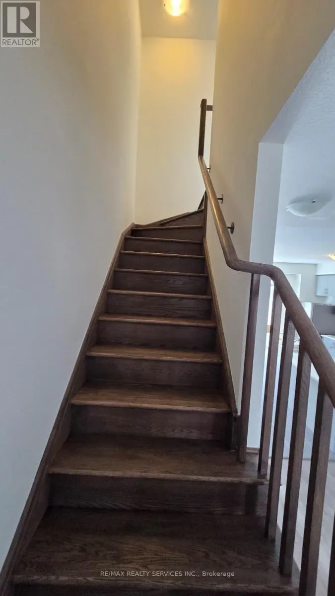 18 HINE ROAD