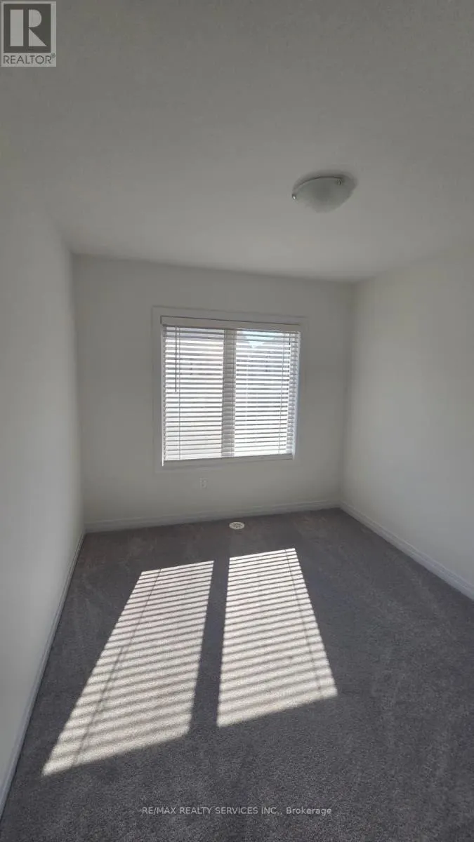 18 HINE ROAD