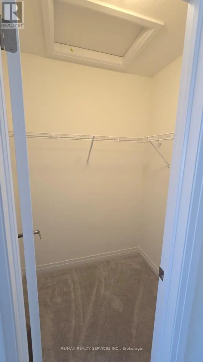 18 HINE ROAD