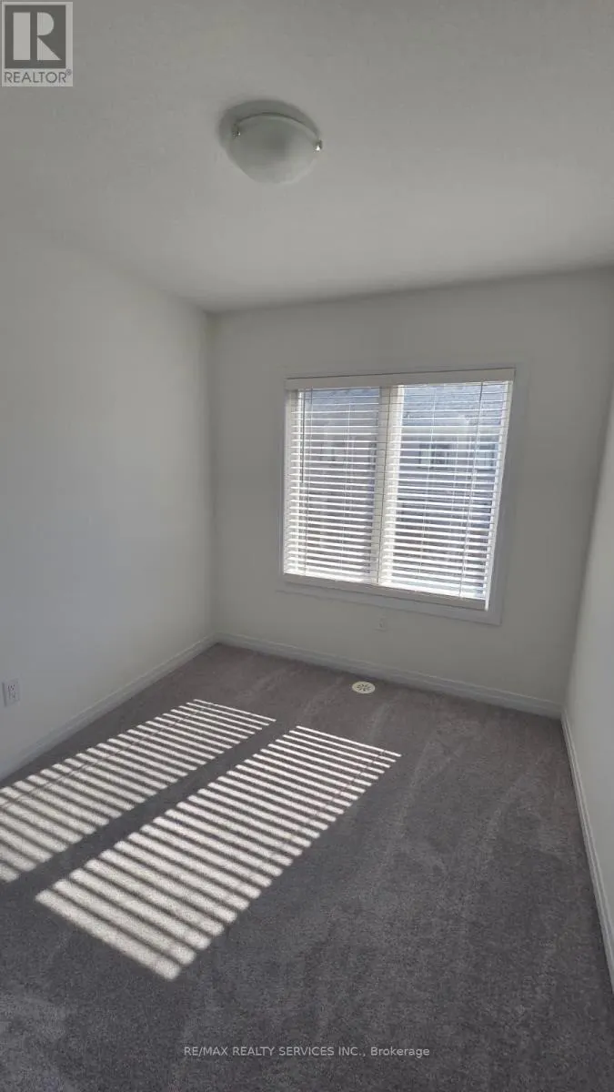 18 HINE ROAD