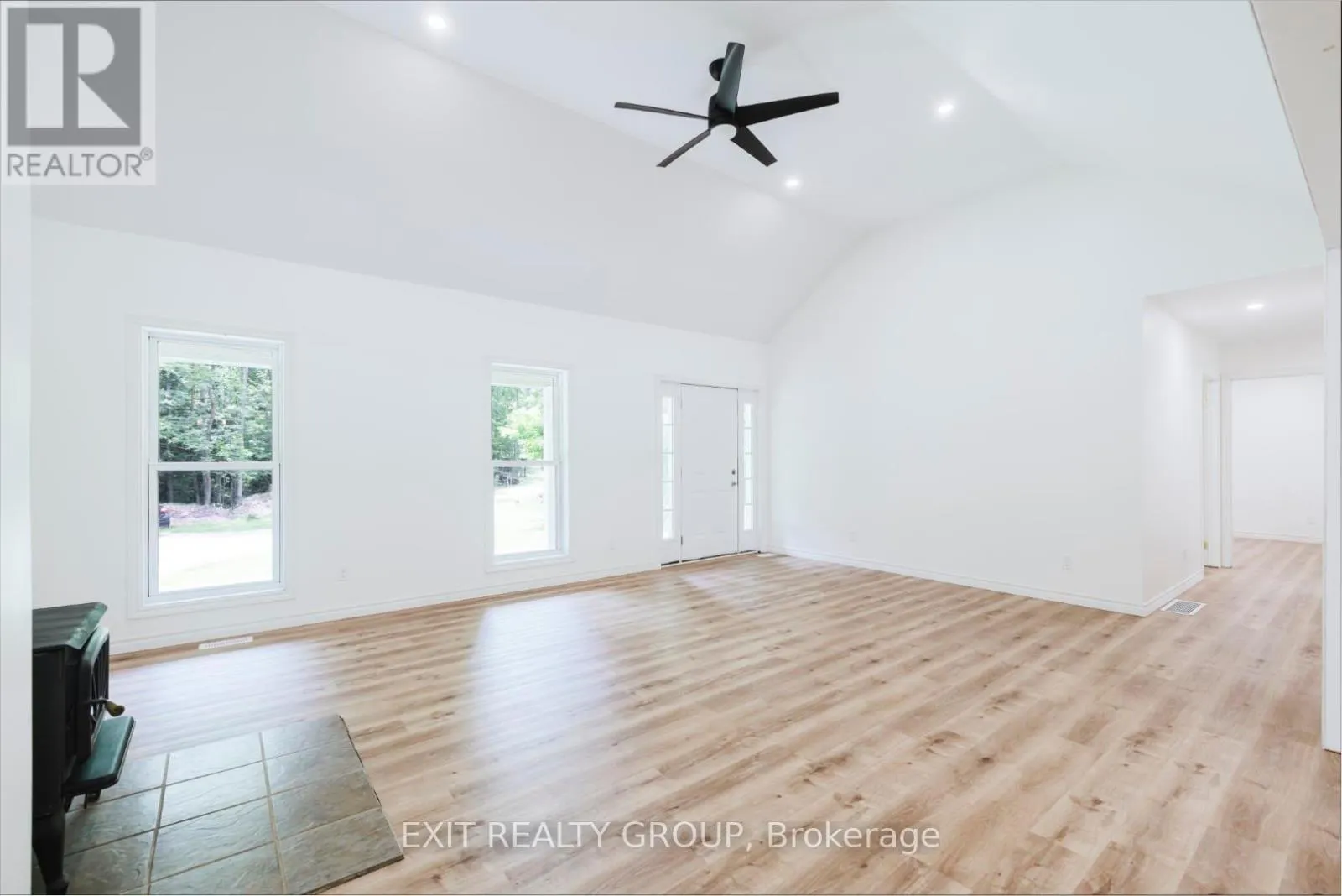 461 DOUGLAS ROAD