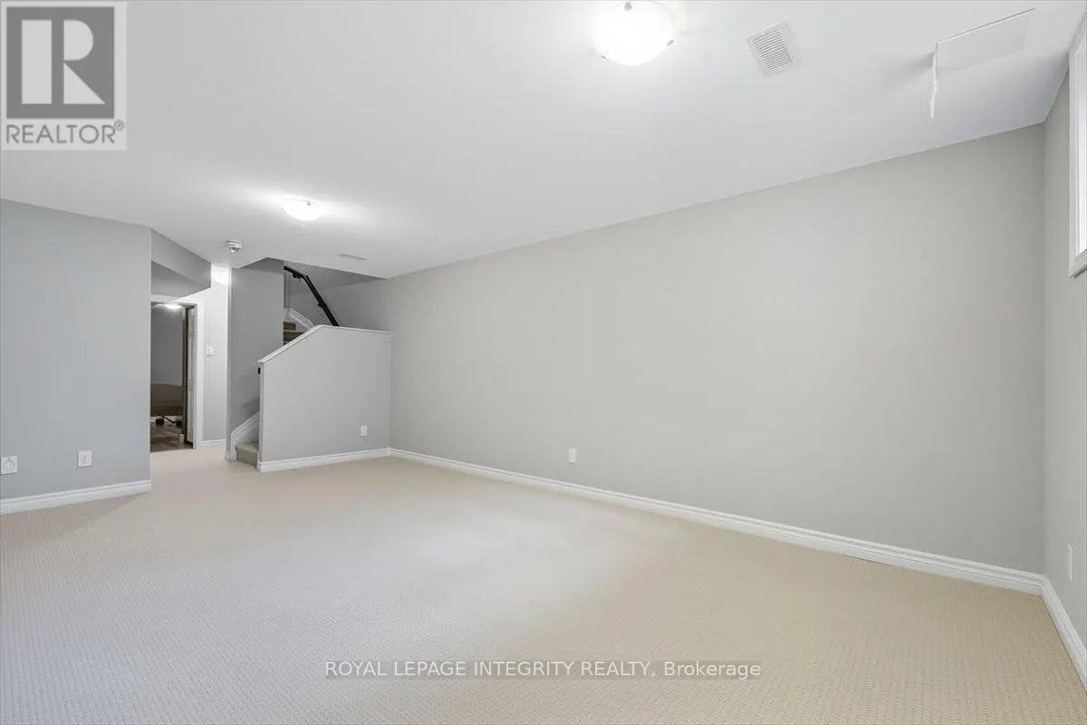 707 DES AUBEPINES DRIVE