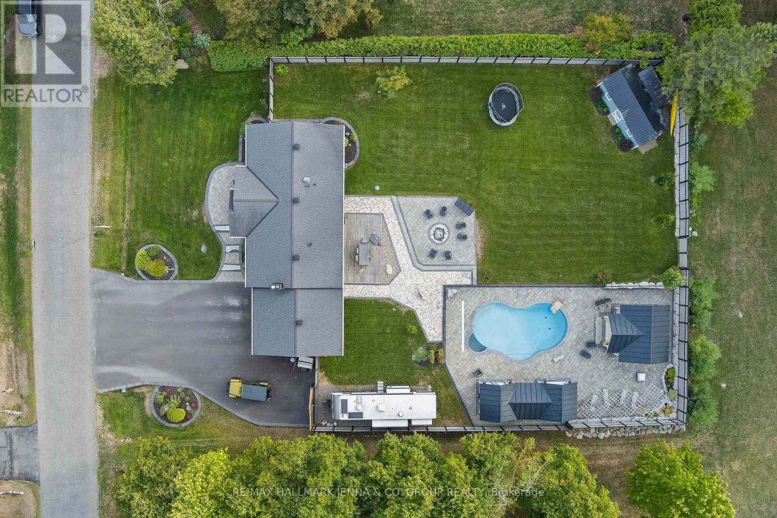6577 MICHELANGELO COURT