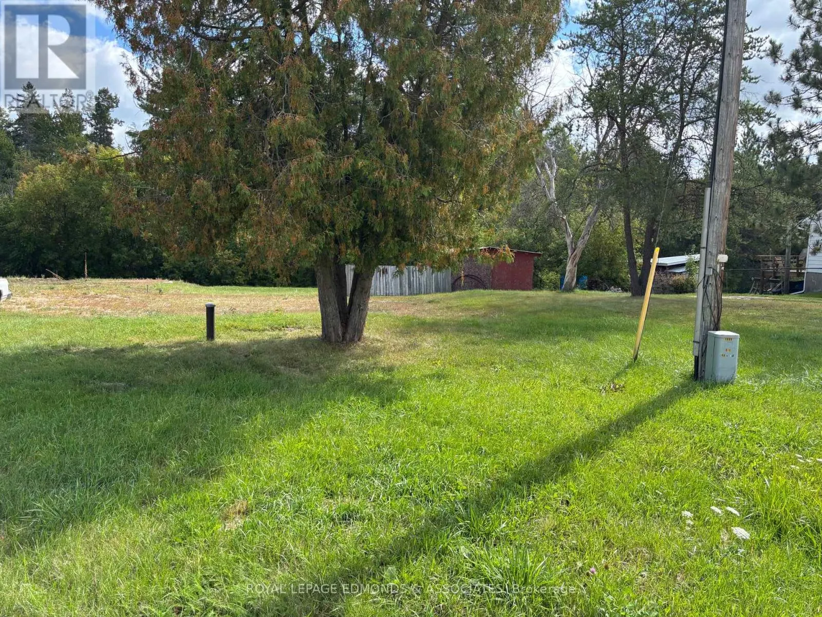 12006 ROUND LAKE ROAD