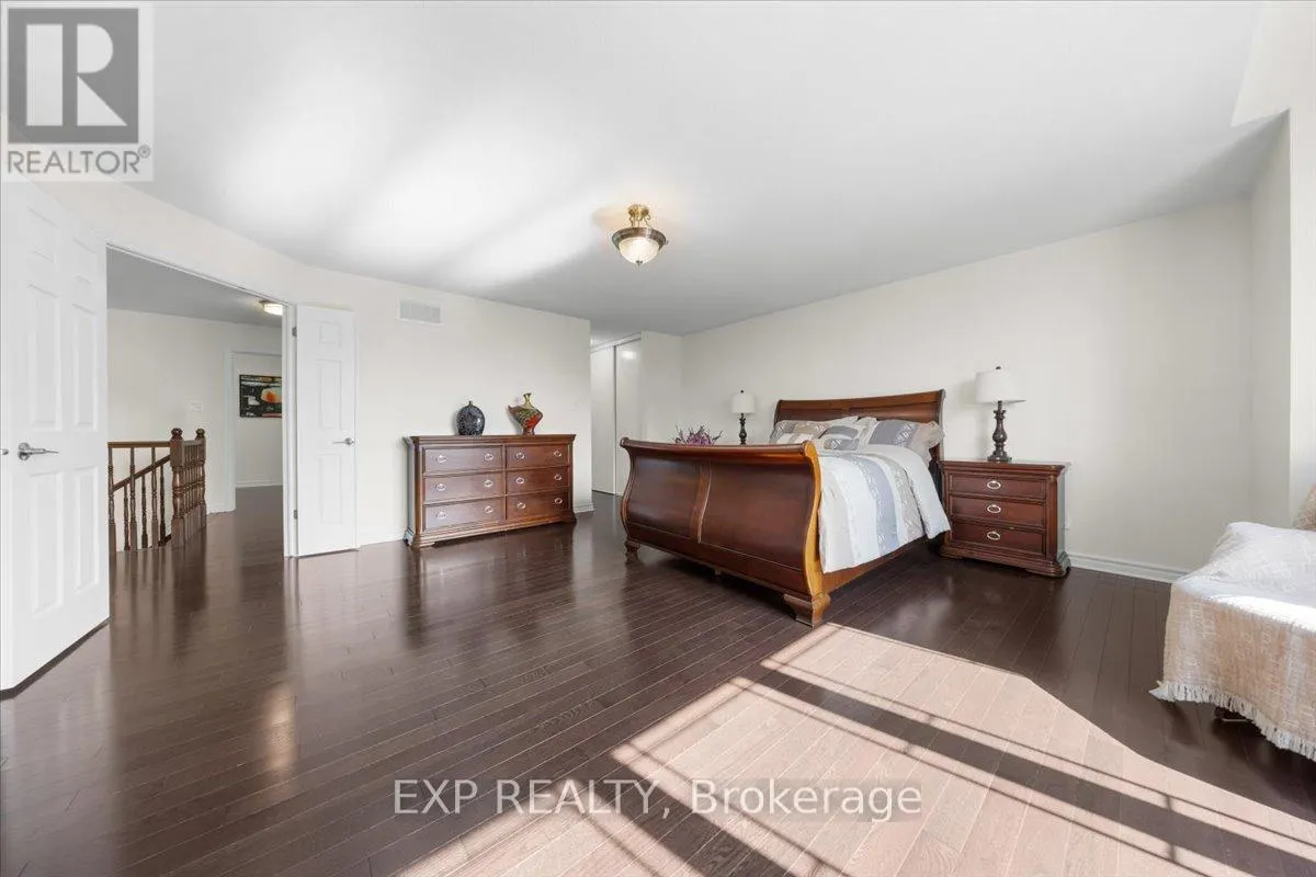 300 GRAYBURN WAY