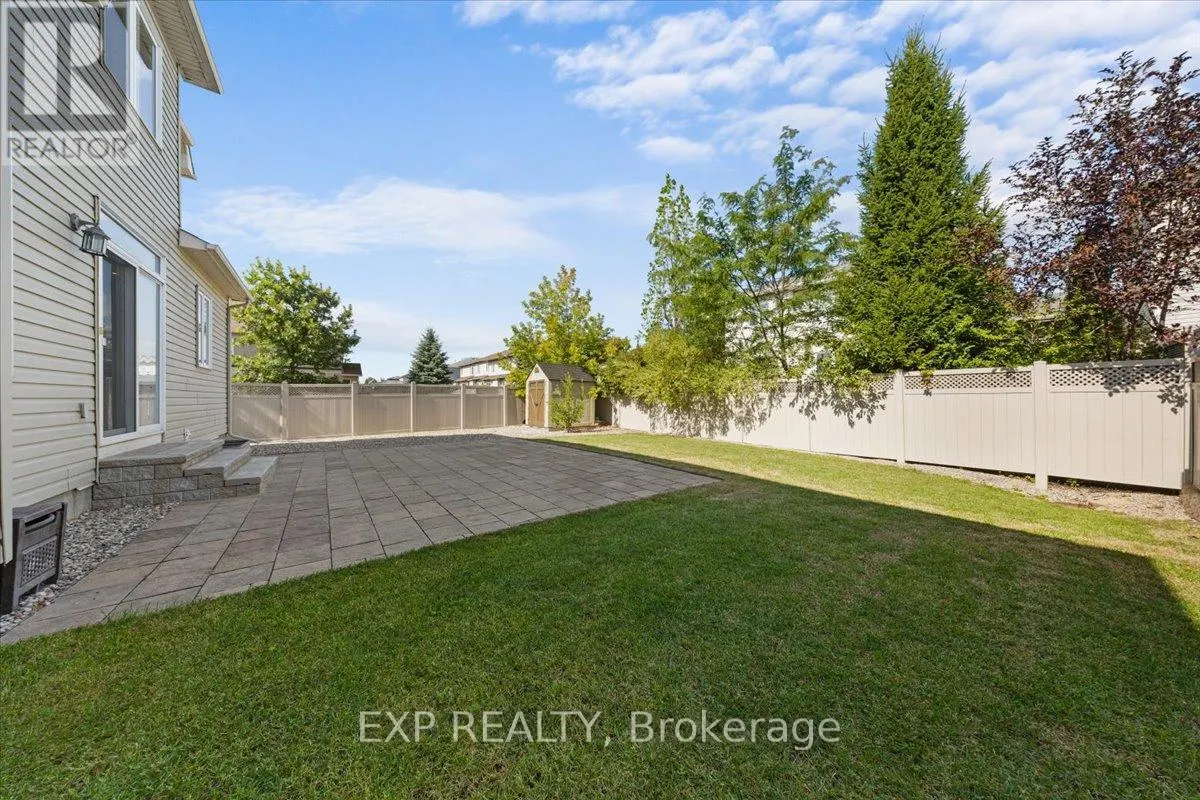 300 GRAYBURN WAY