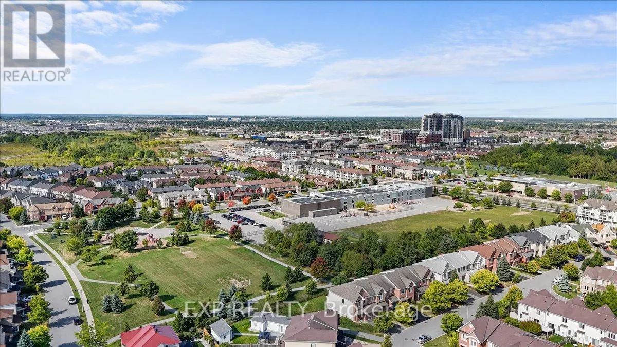 300 GRAYBURN WAY