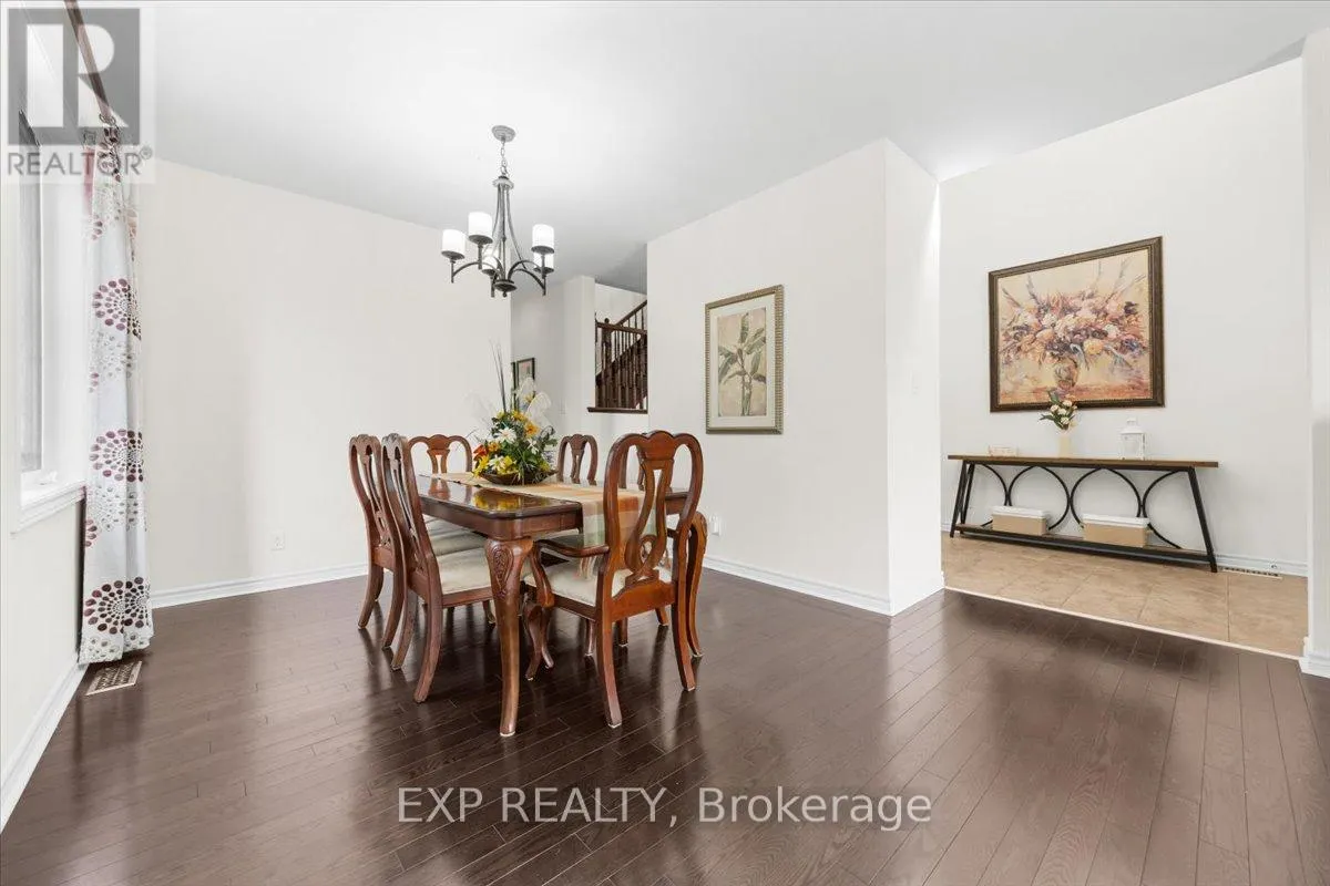 300 GRAYBURN WAY
