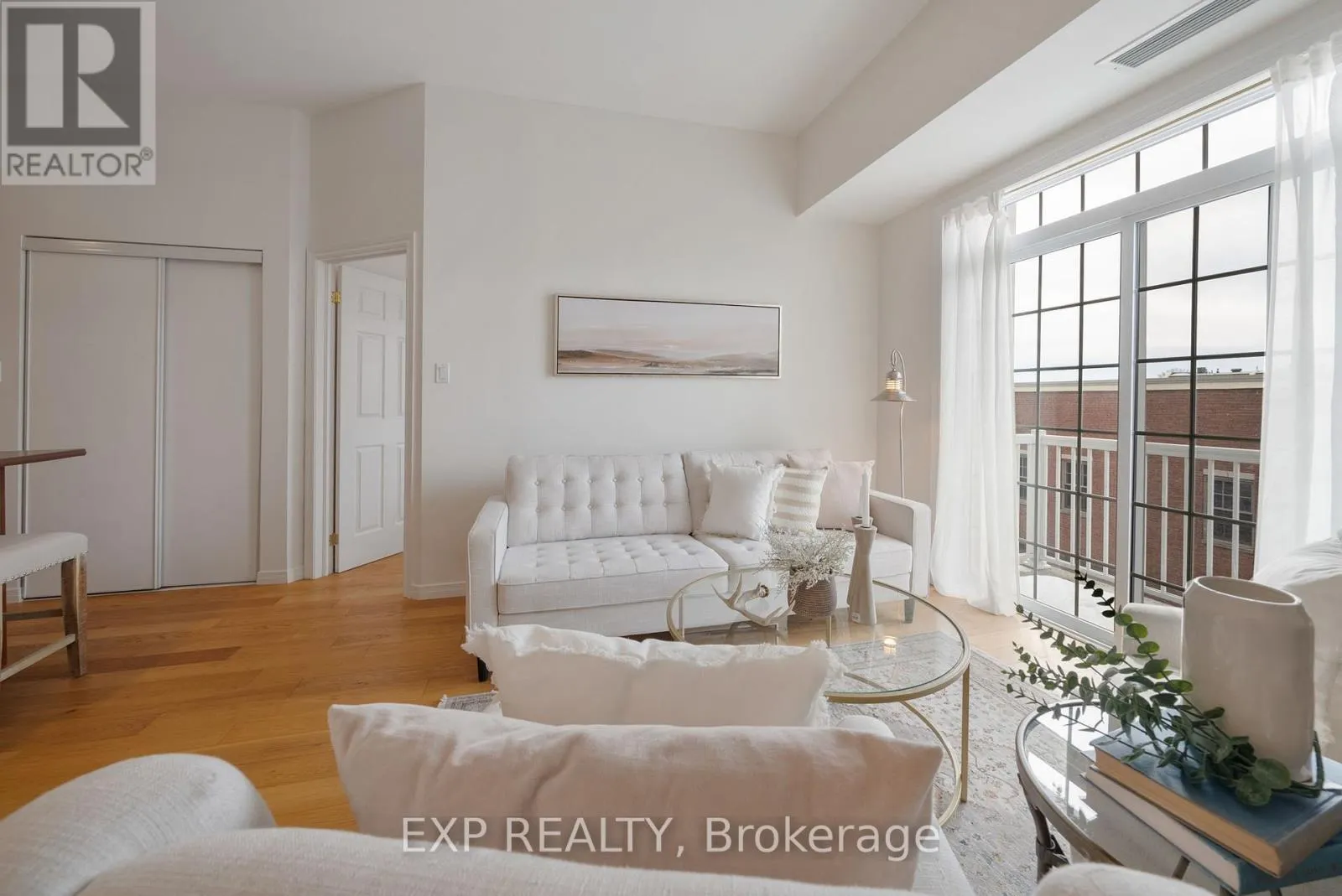 309 - 145 THIRD STREET, #309