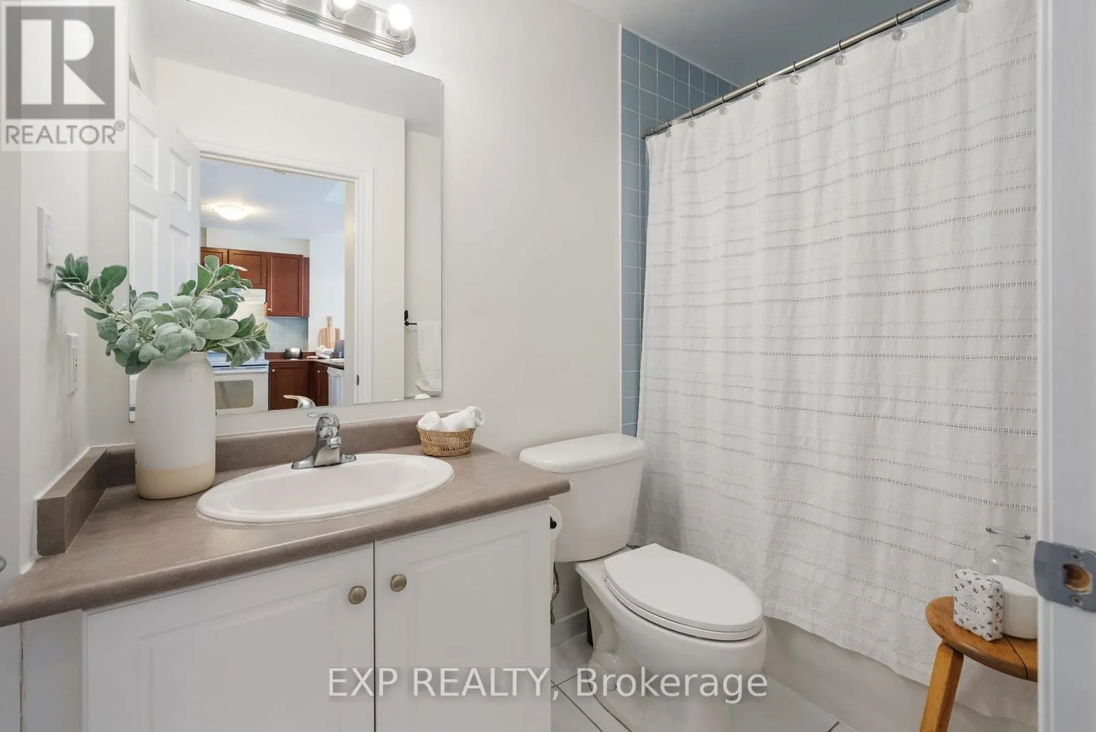 309 - 145 THIRD STREET, #309