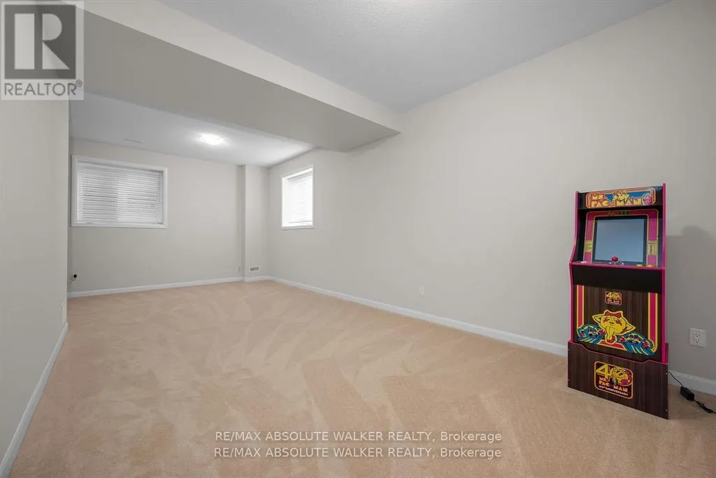 529 ANCHOR CIRCLE