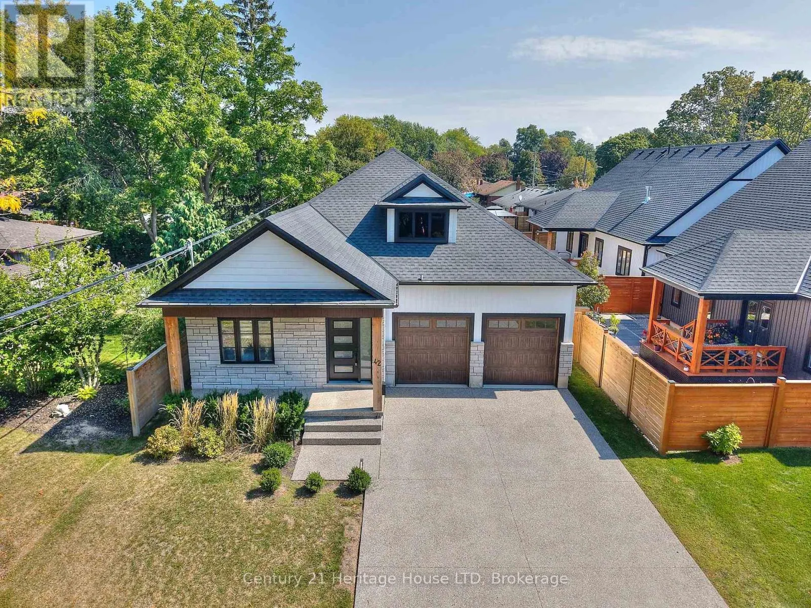 42 AQUADALE DRIVE