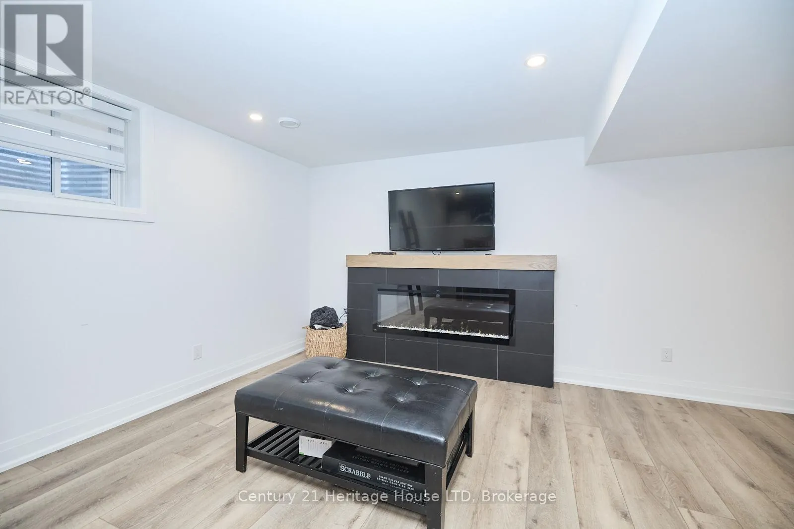 42 AQUADALE DRIVE