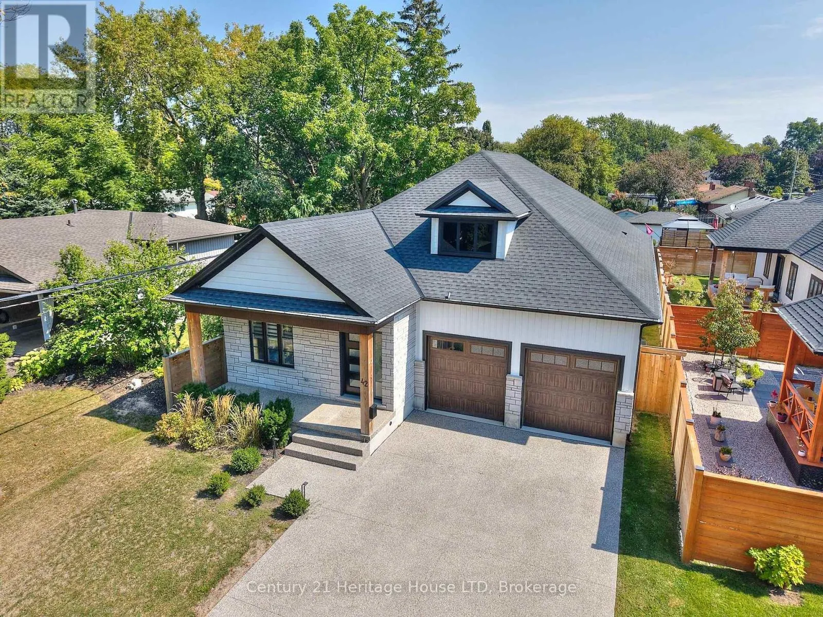 42 AQUADALE DRIVE