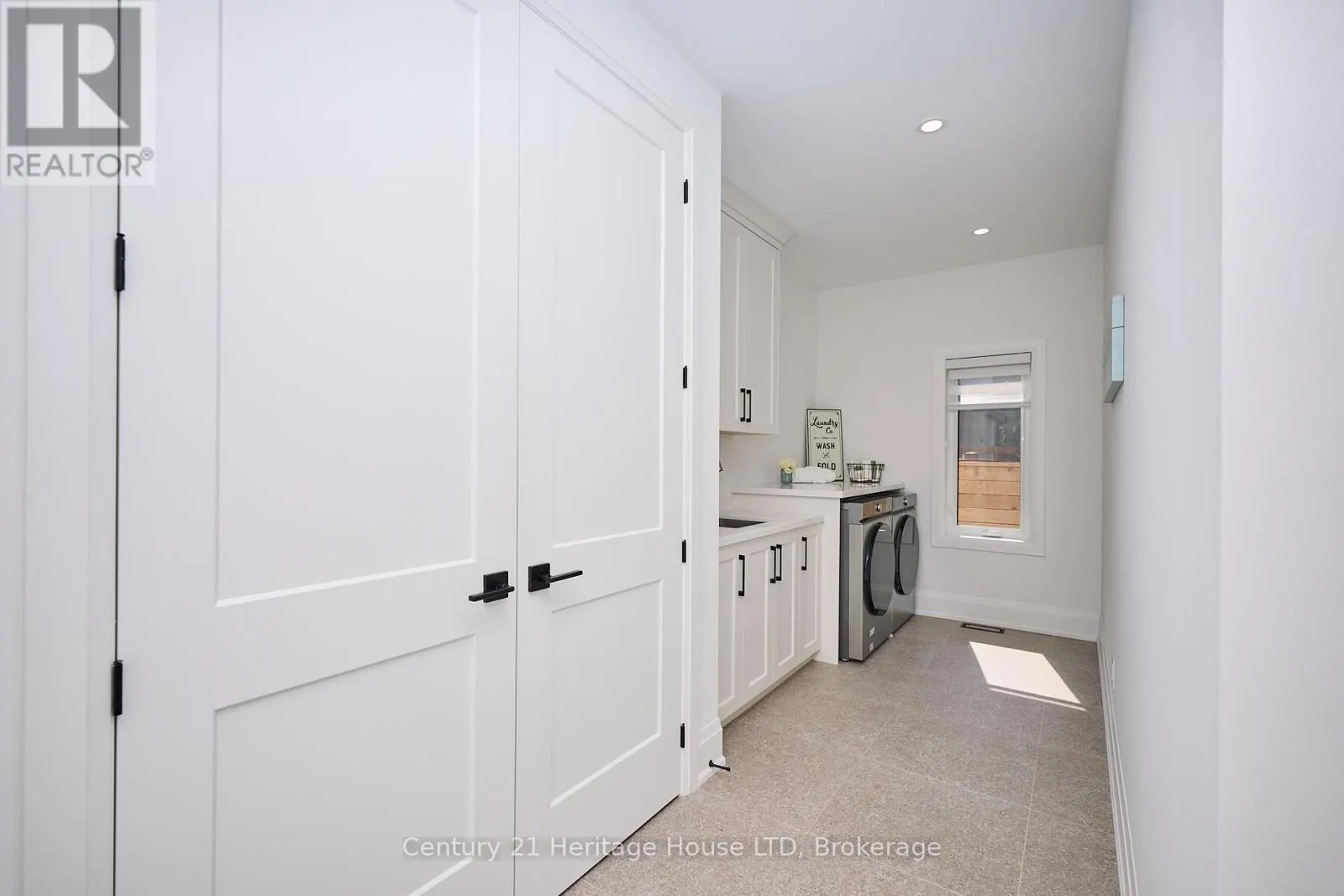 42 AQUADALE DRIVE