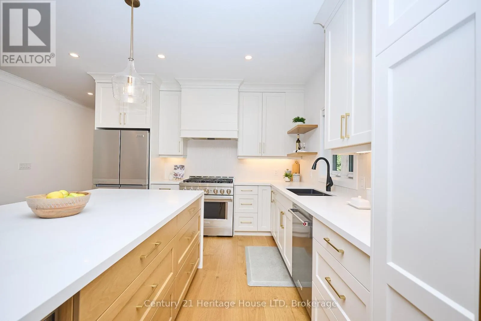 42 AQUADALE DRIVE