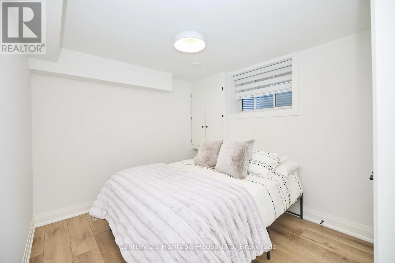 42 AQUADALE DRIVE