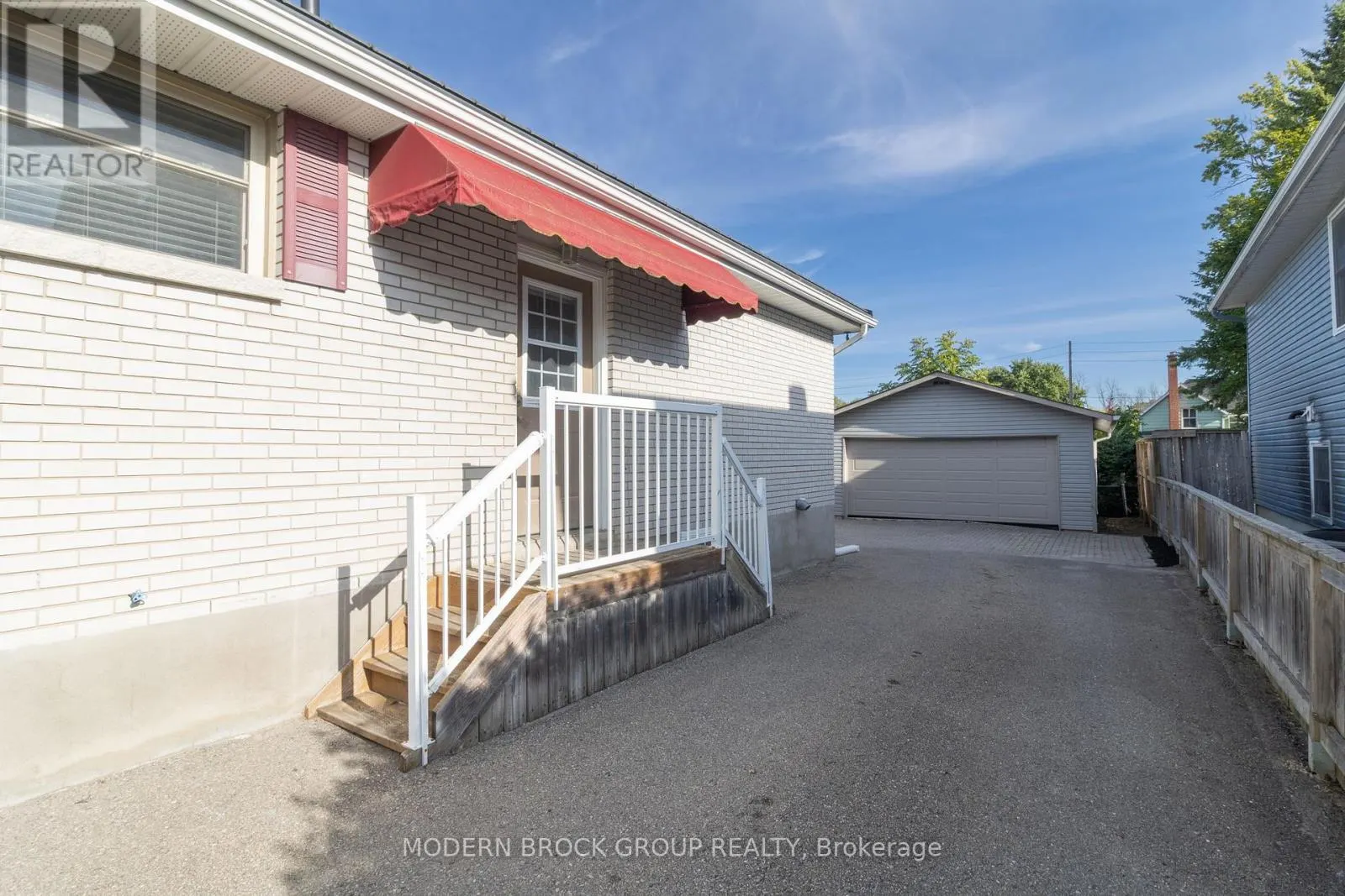 19 AMY STREET