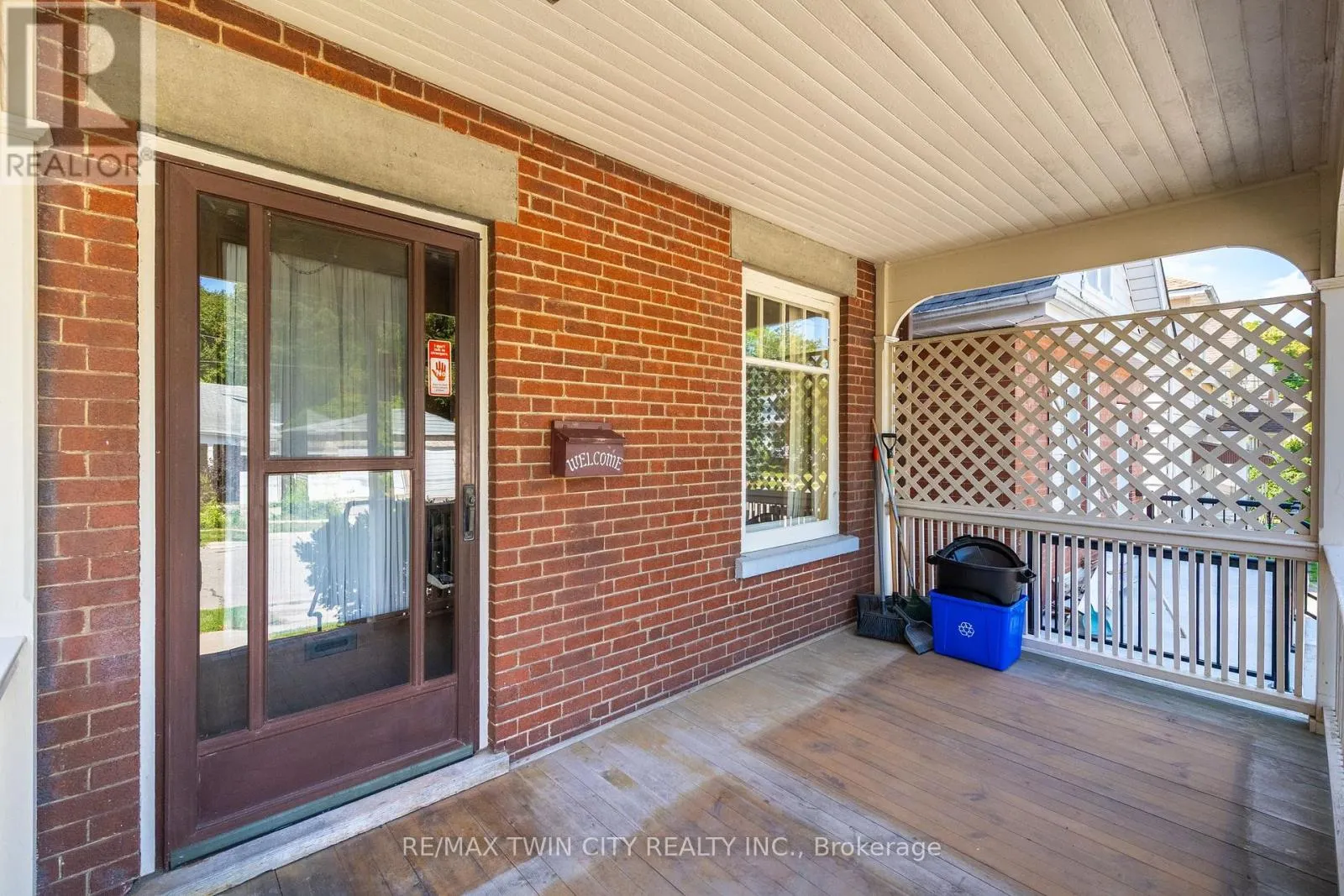 43 MCNAUGHTON STREET