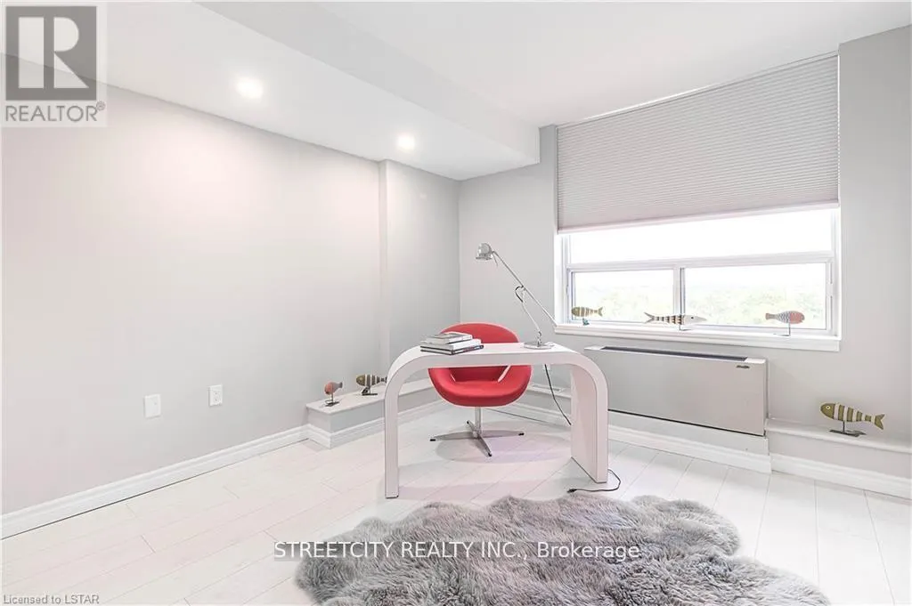 1207 - 155 KENT STREET, #1207