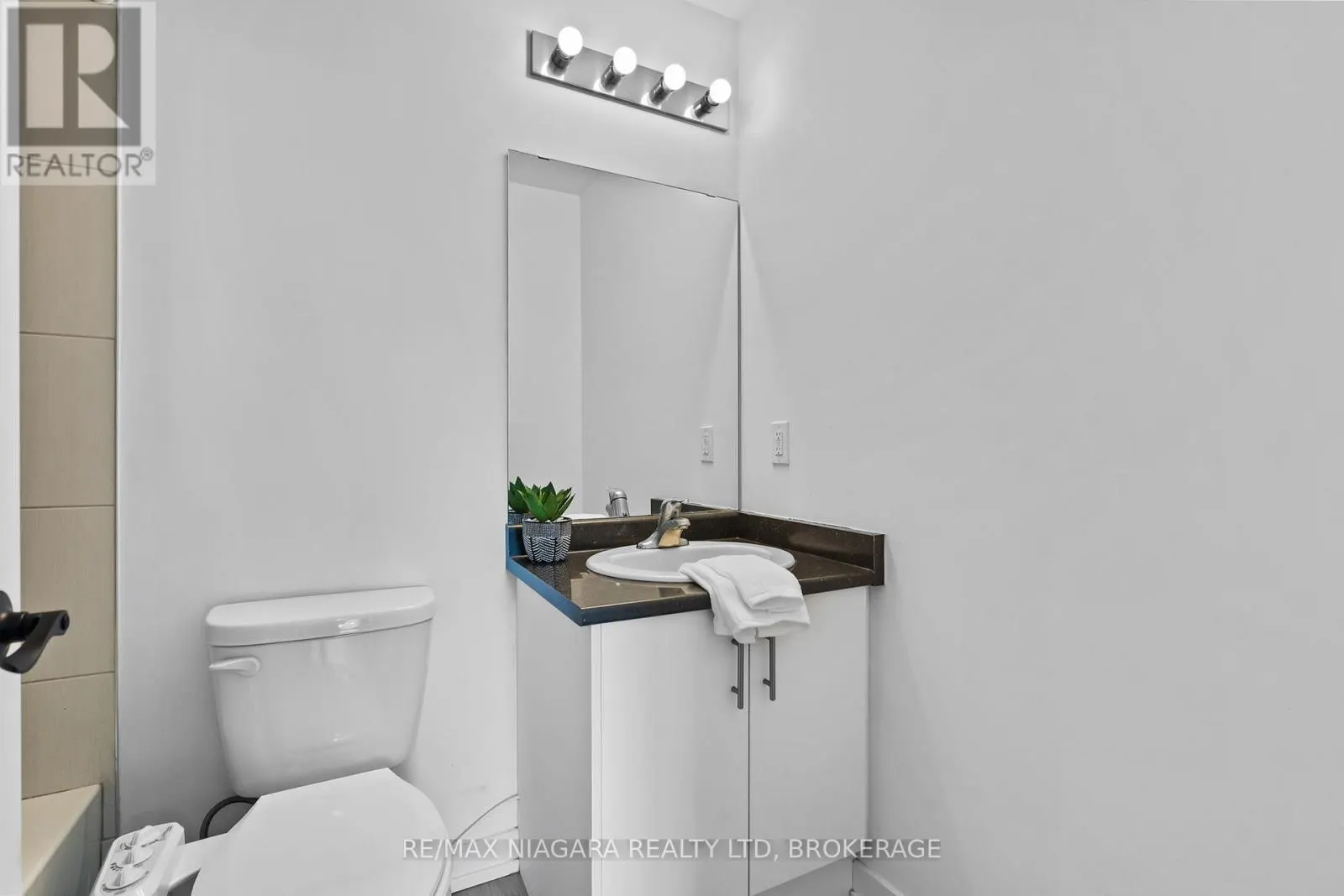 131 - 5055 GREENLANE ROAD, #131